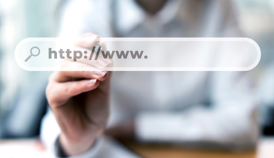 Apa itu domain?
Gambar: Freepik Apa itu domain?
Gambar: Freepik