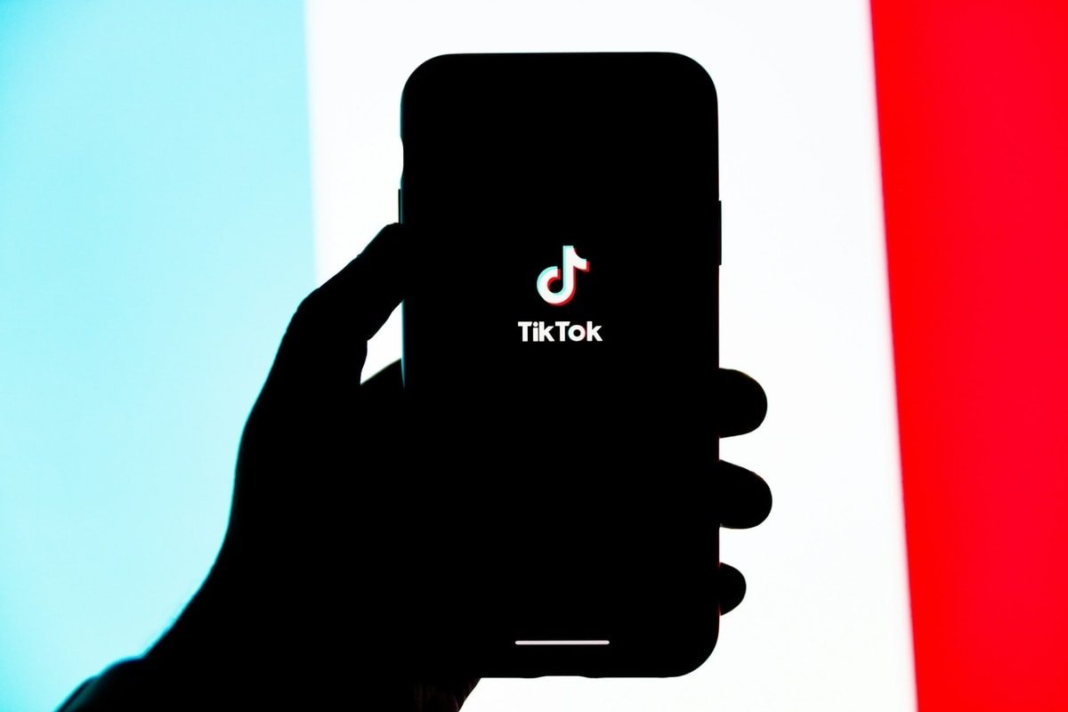 Ilustrasi pengguna TikTok
Gambar: Unsplash