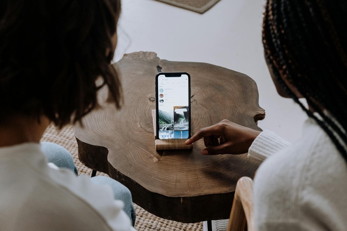 Ilustrasi penggunaan TikTok
Gambar: Pexels