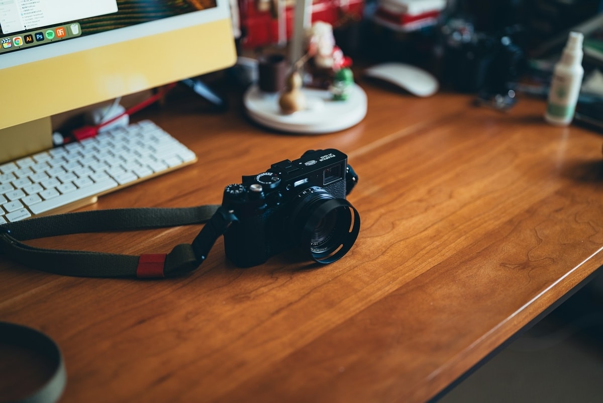 Ilustrasi kamera digital untuk foto produk
Foto oleh channnngma di Unsplash Ilustrasi kamera digital untuk foto produk
Foto oleh channnngma di Unsplash