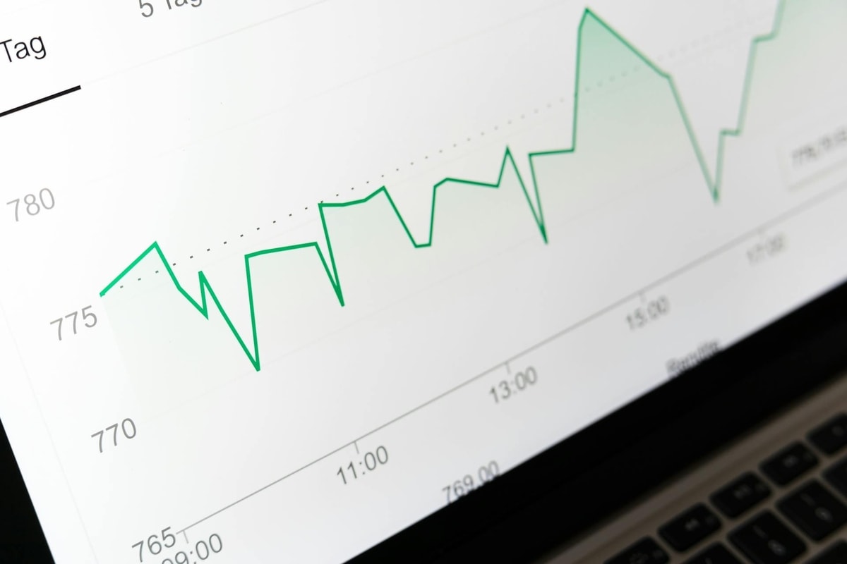 Ilustrasi data website seo
Foto oleh Markus Winkler di Pexels Ilustrasi data website seo
Foto oleh Markus Winkler di Pexels