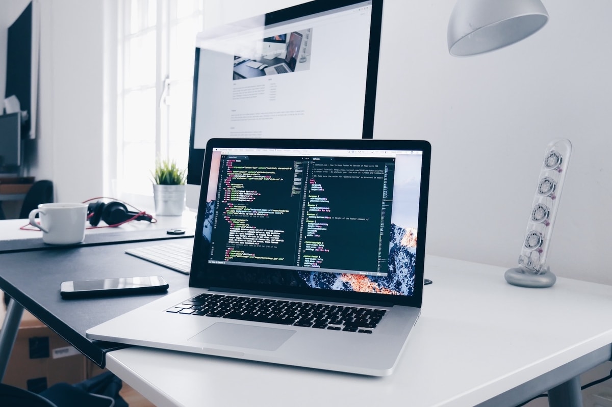 Website security
Gambar: Unsplash